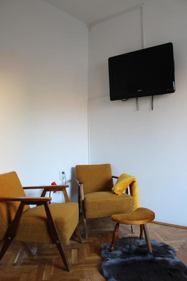 Studio Apartman Hinko Джяково Екстер'єр фото